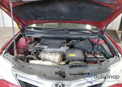 2014 Toyota Camry Xle z USA, uszkodzony, nr VIN 4T4BF1FK1ER338028